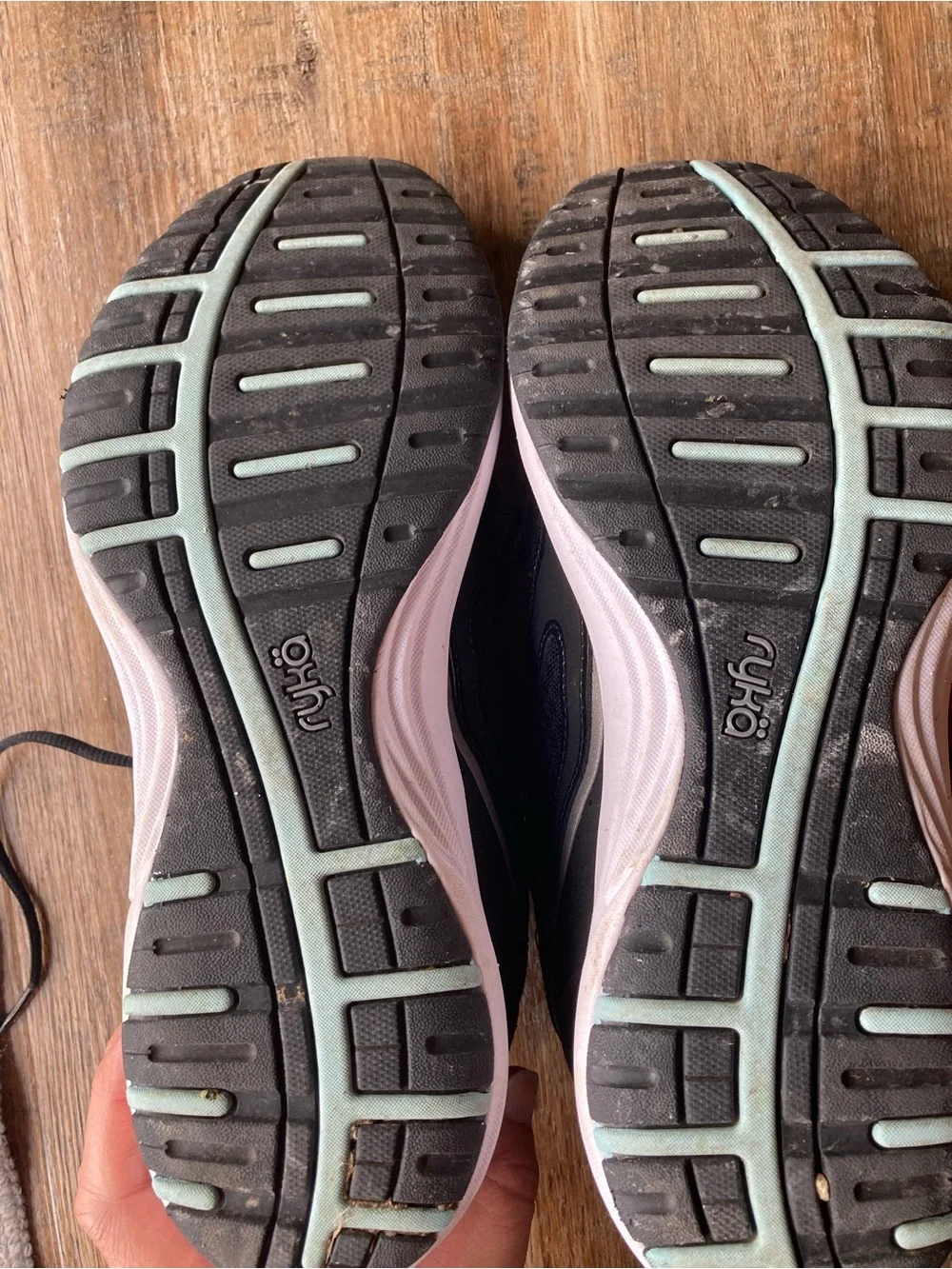 Ryka Dash 3 walking shoes